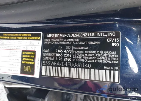 2015 Mercedes-Benz C 300 4Matic z USA, uszkodzony, nr VIN 55SWF4KB4FU088140